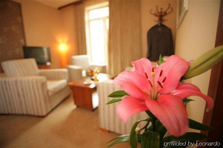 Uniqato Hotel Stara Zagora Quarto foto